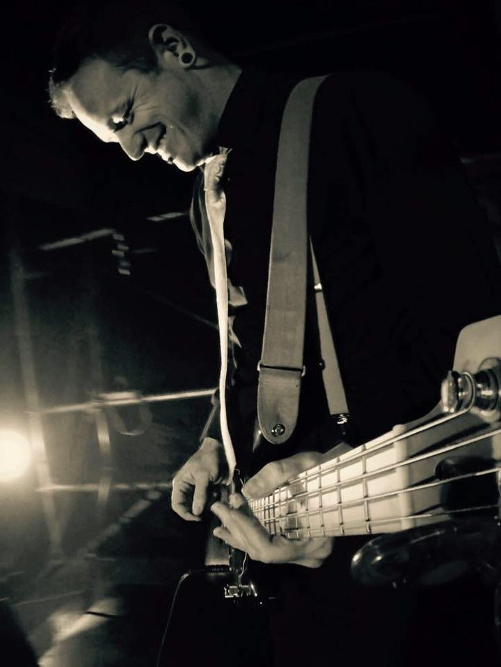 Joe Dyson playing bass
